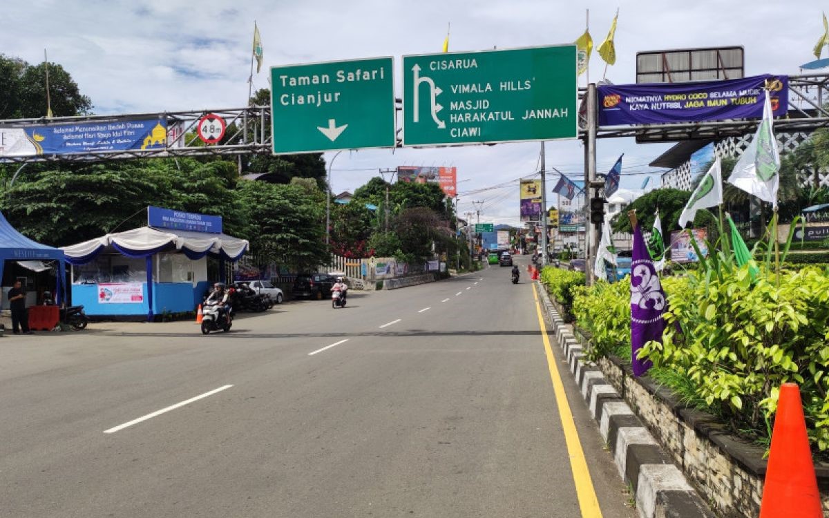 Antrean Panjang di Jalur Puncak Bogor Saat Libur Tahun Baru Islam, Warga Cari Hiburan Lewat Game Trisula88